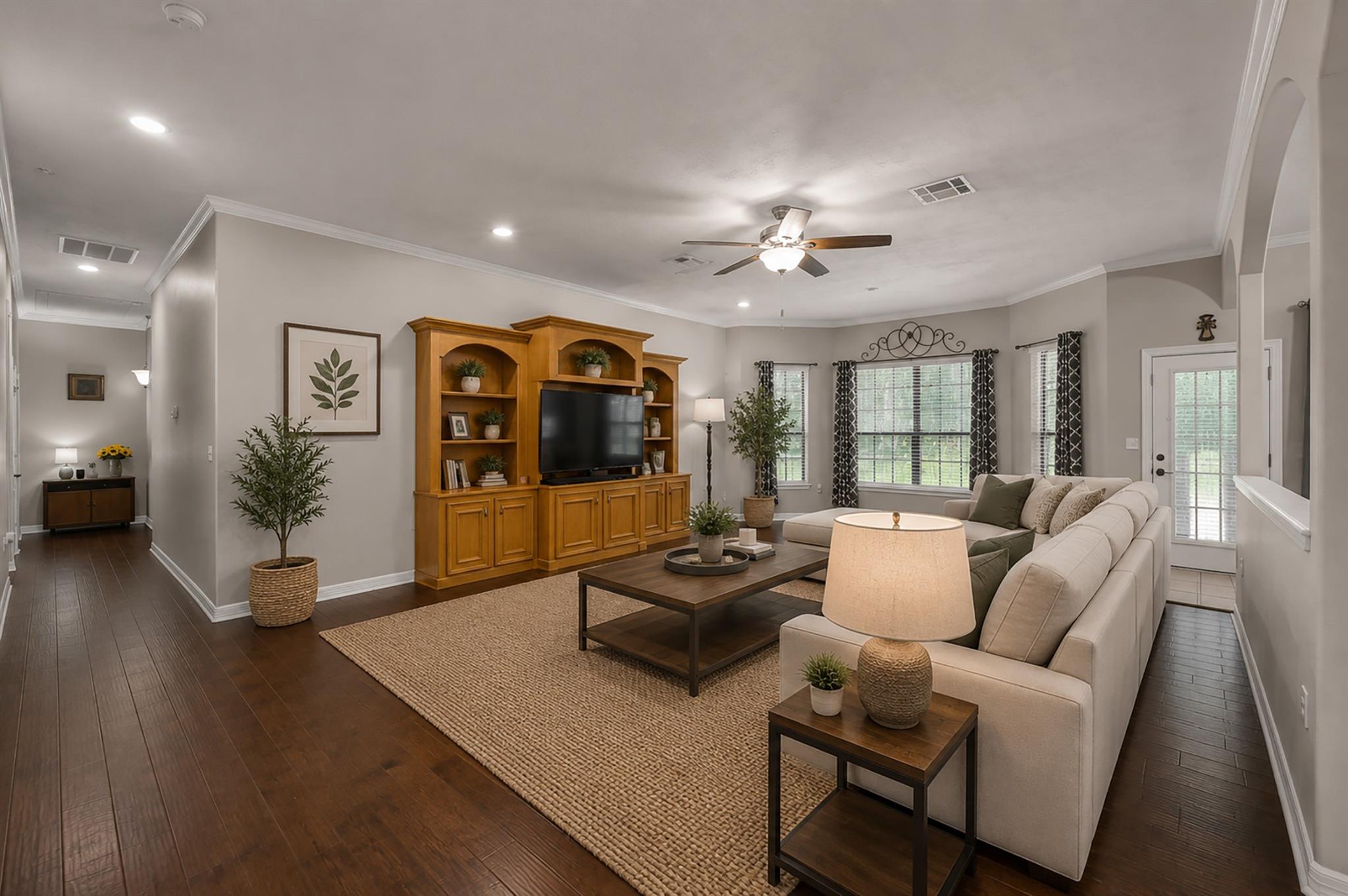 910 Commons Way Ct, Huffman, TX 77336 photo