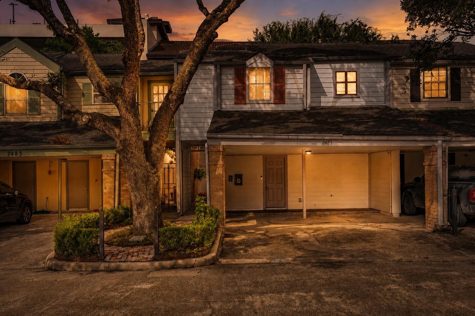 7485 Brompton St, Houston, TX 77025