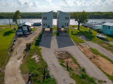 438 Private Road 670, Matagorda, TX 77457 photo