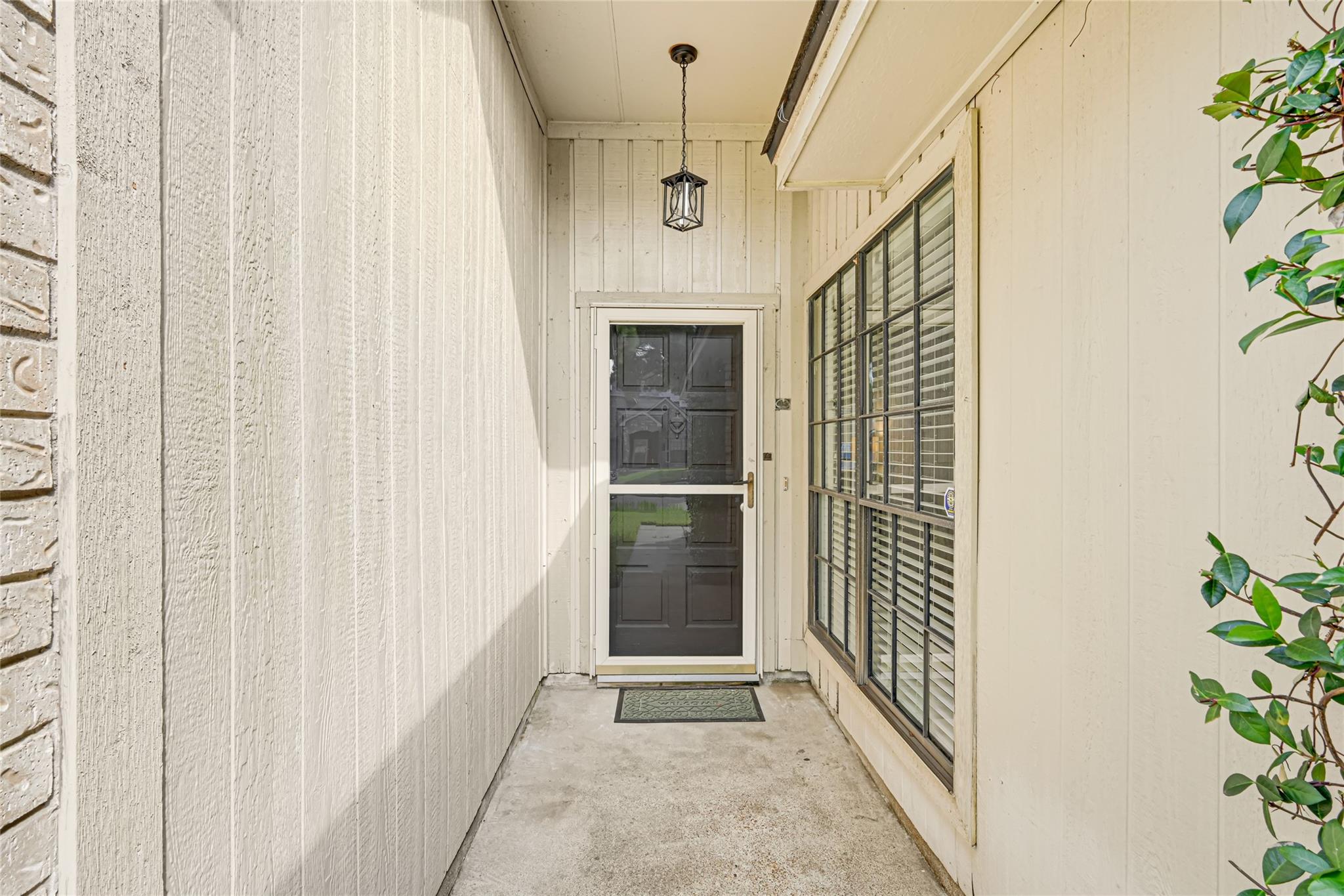 7643 Ashton Dr, Houston, TX 77095 photo