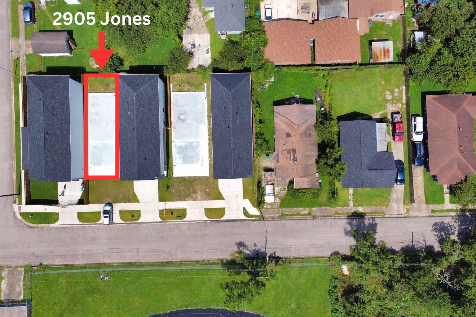 2905 Jones St, Houston, TX 77026 photo