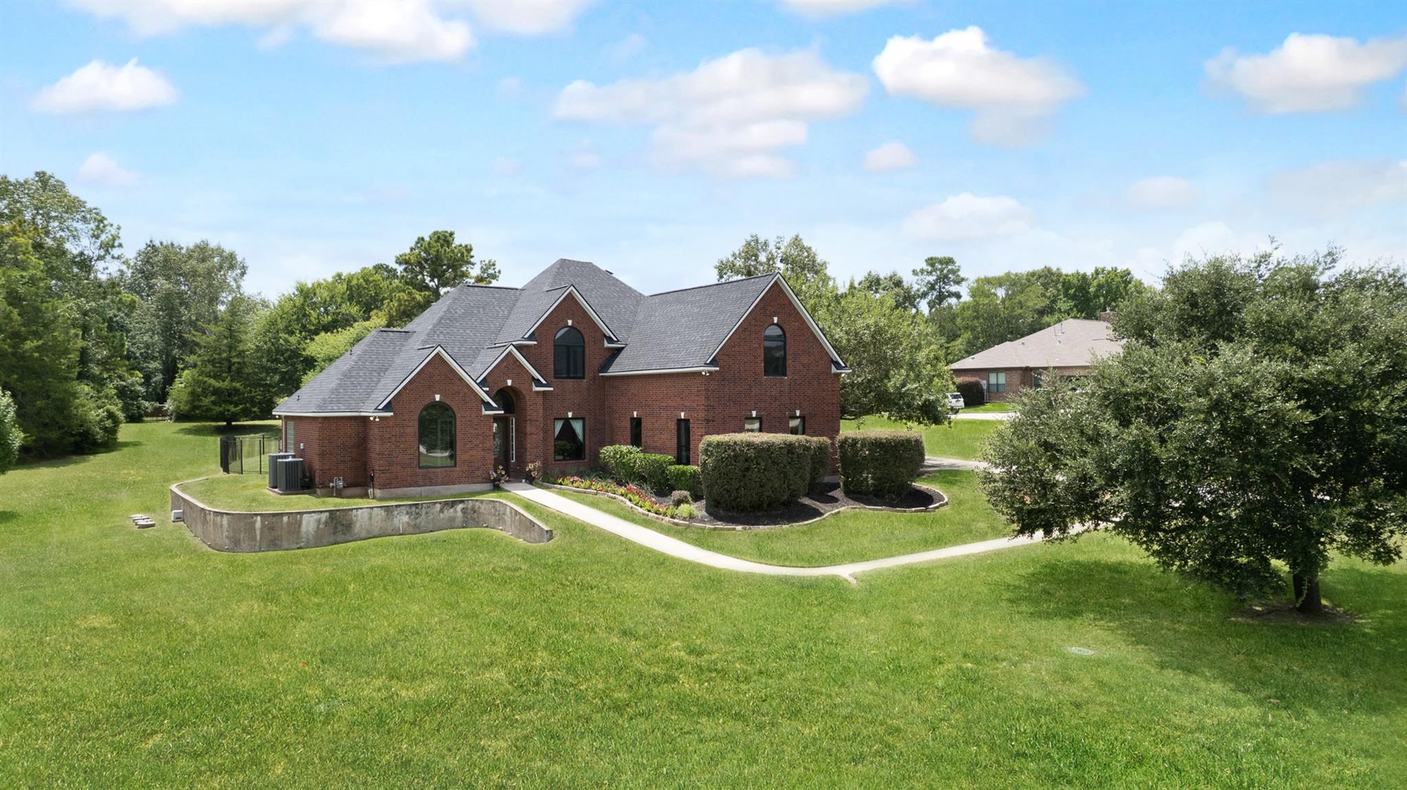 20019 Peel Rd, Montgomery, TX 77356