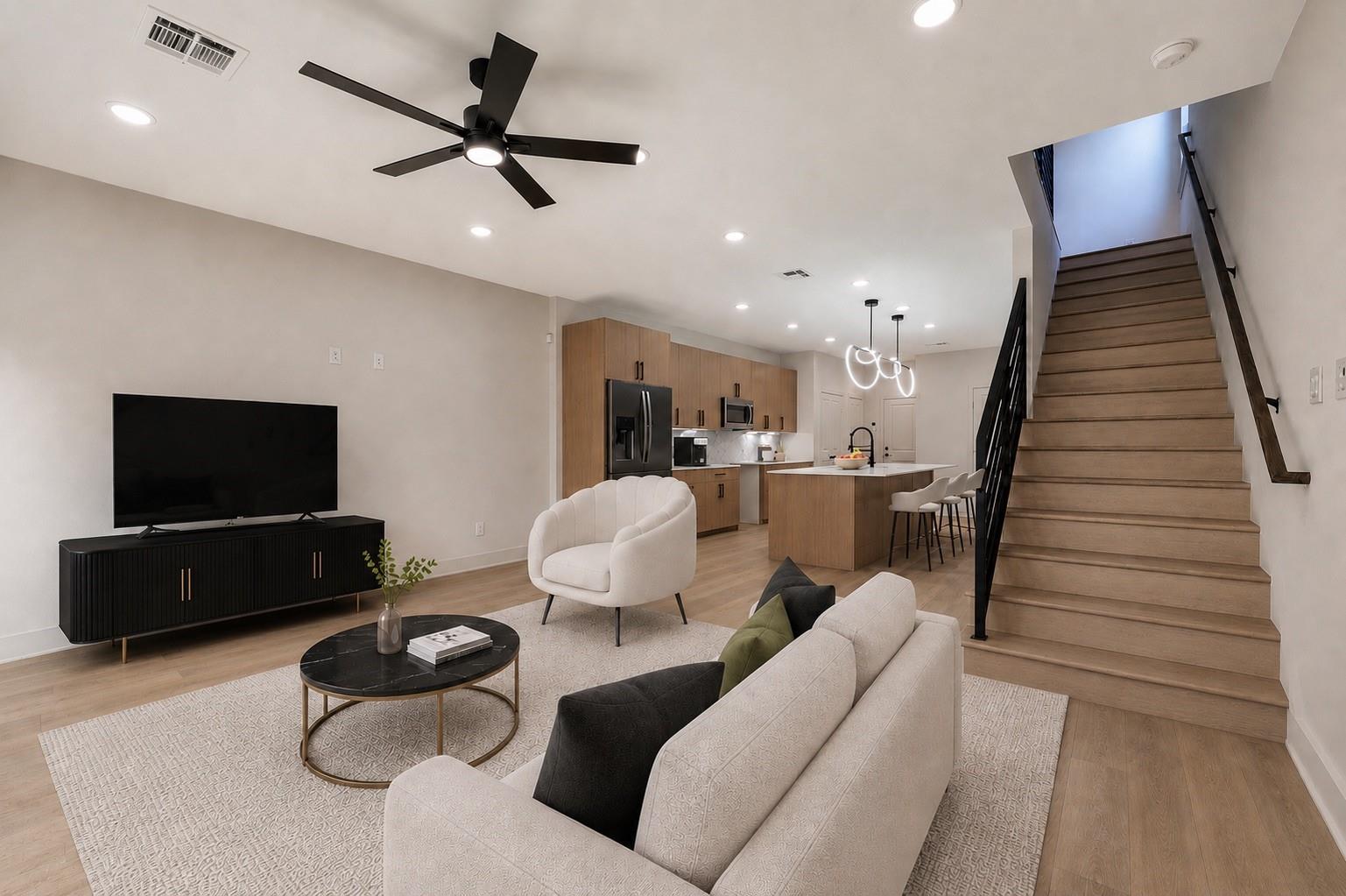 7930 Corinth St, Houston, TX 77051 photo