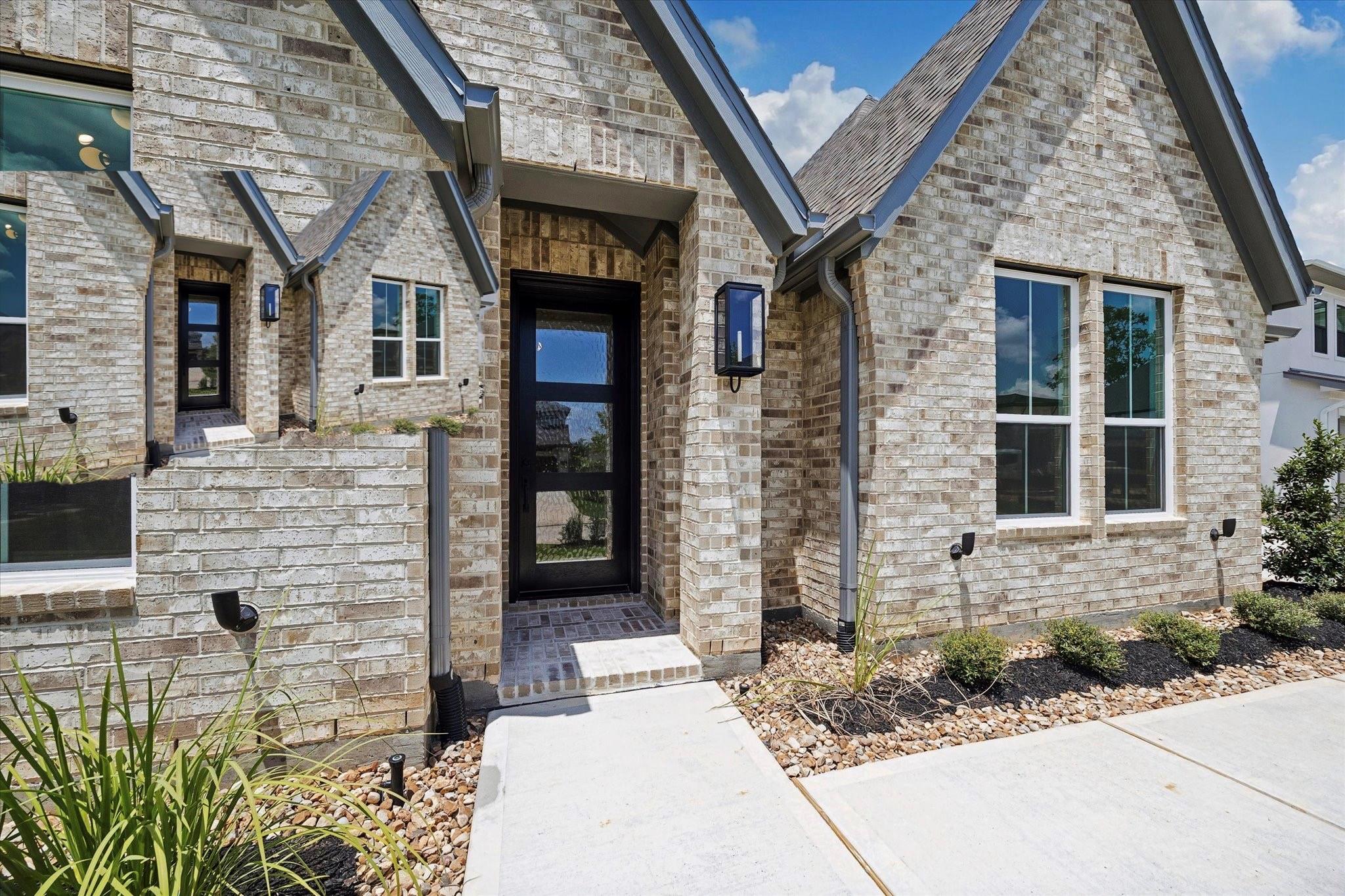 422 Venado View Ct, Conroe, TX 77304 photo