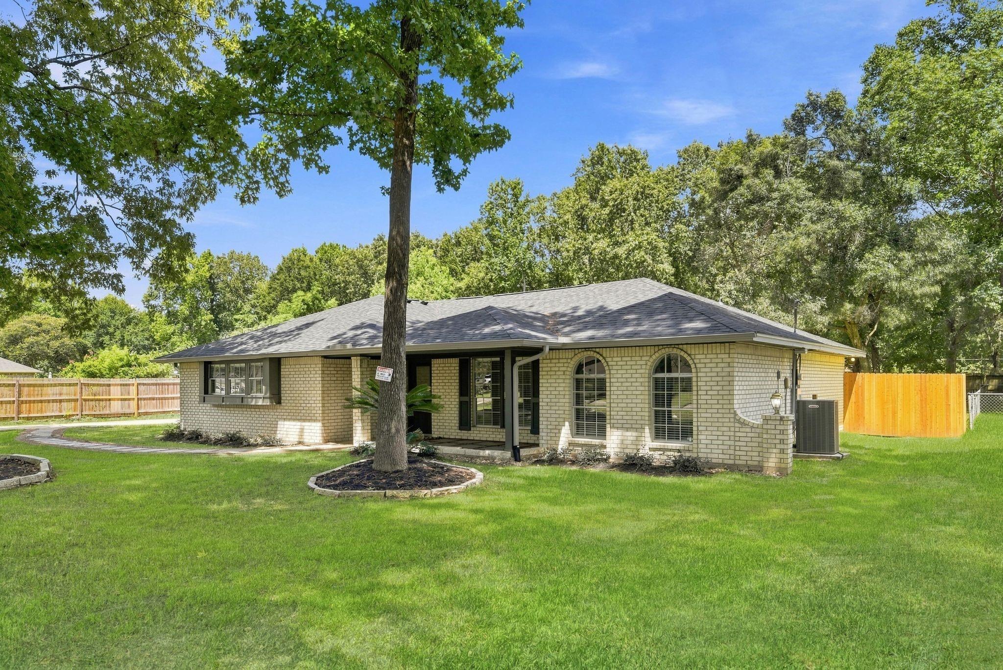 22077 Stoneridge Dr, Porter, TX 77365 photo