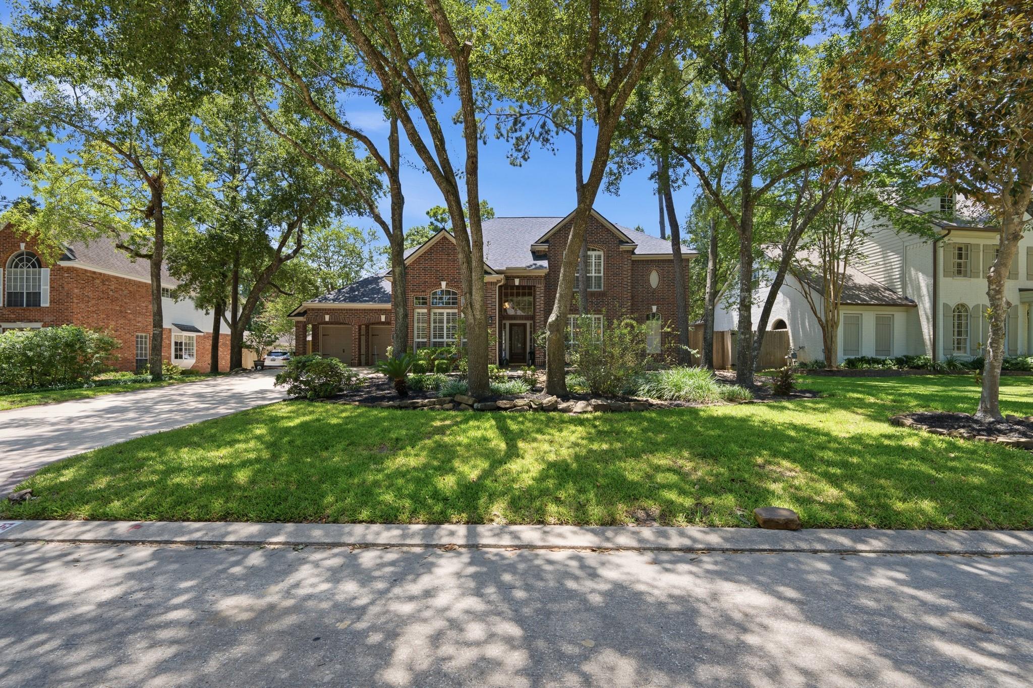 67 Driftoak Cir, The Woodlands, TX 77381 photo