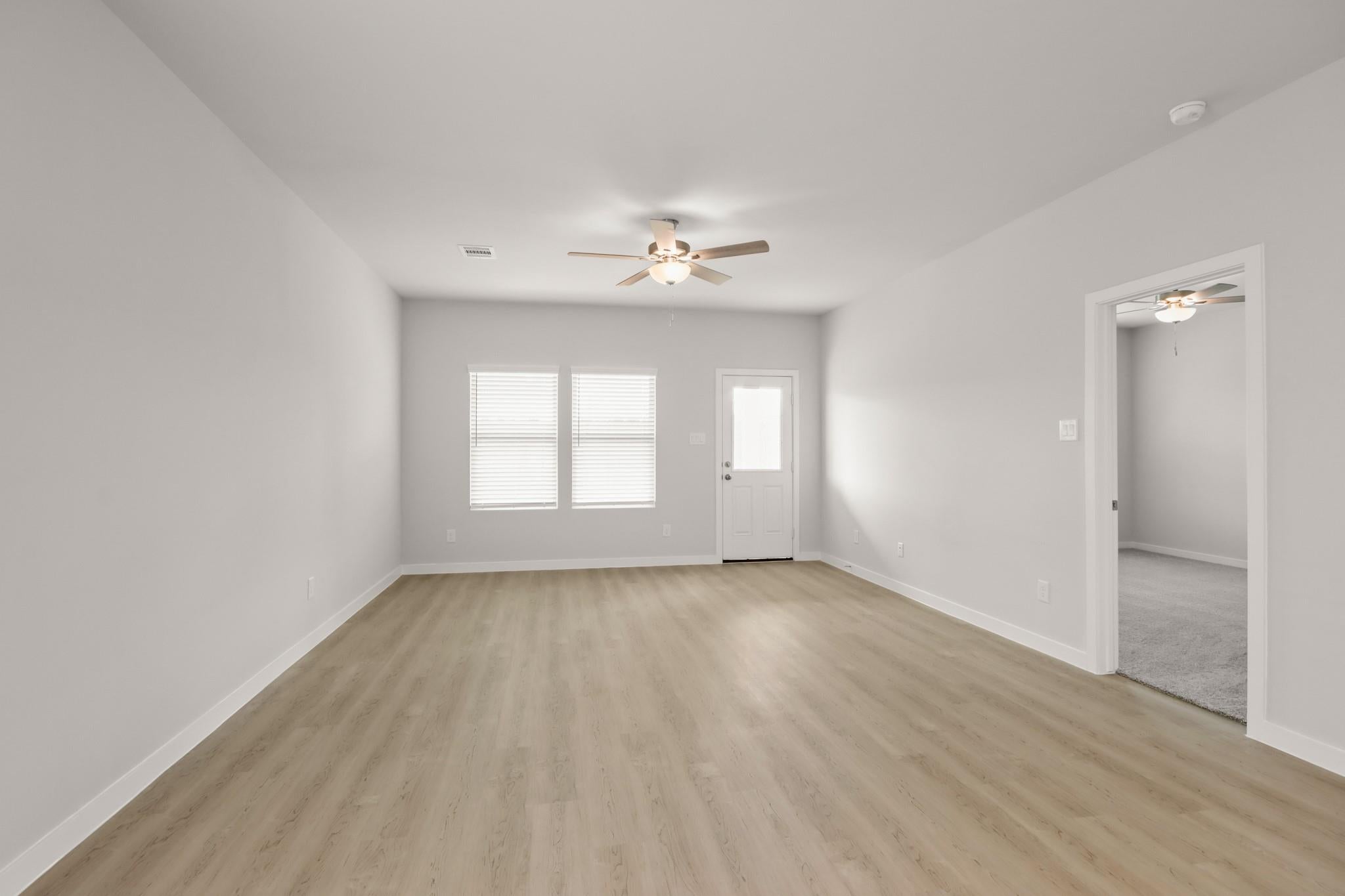 17203 Gentle Doves Ln, Waller, TX 77484 photo
