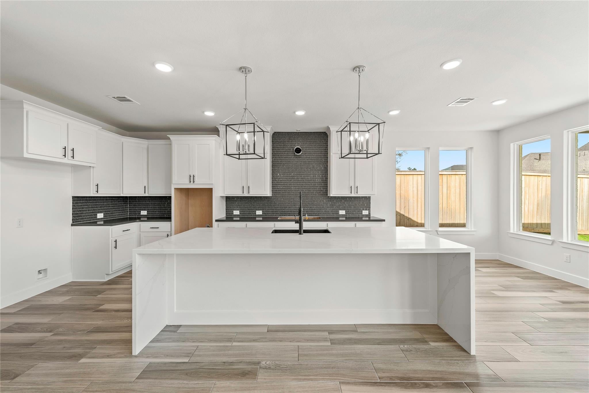 1001 Bear Run Ln, Katy, TX 77493 photo