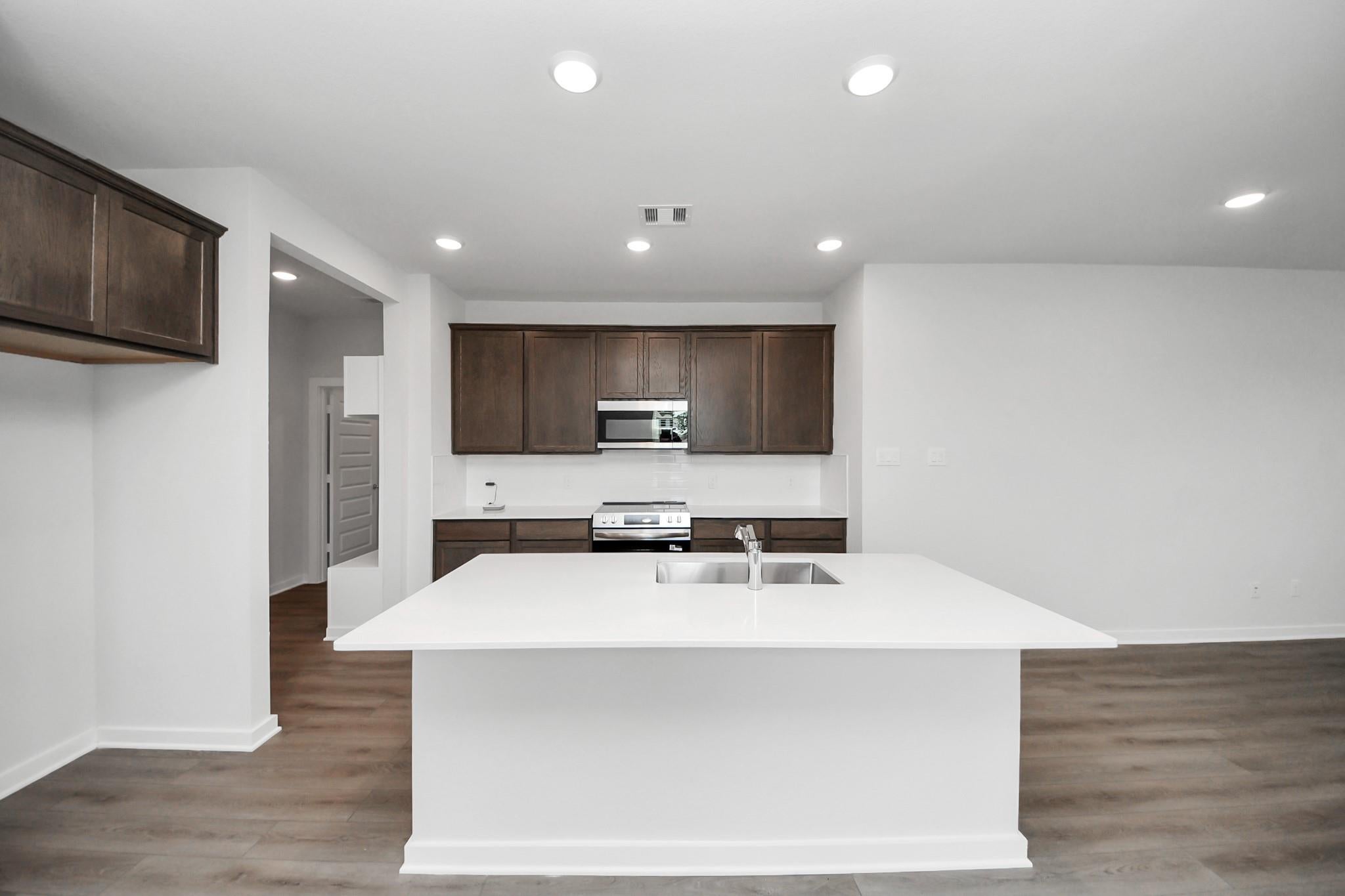 11122 Liberty Bell Ln, Cleveland, TX 77328 photo
