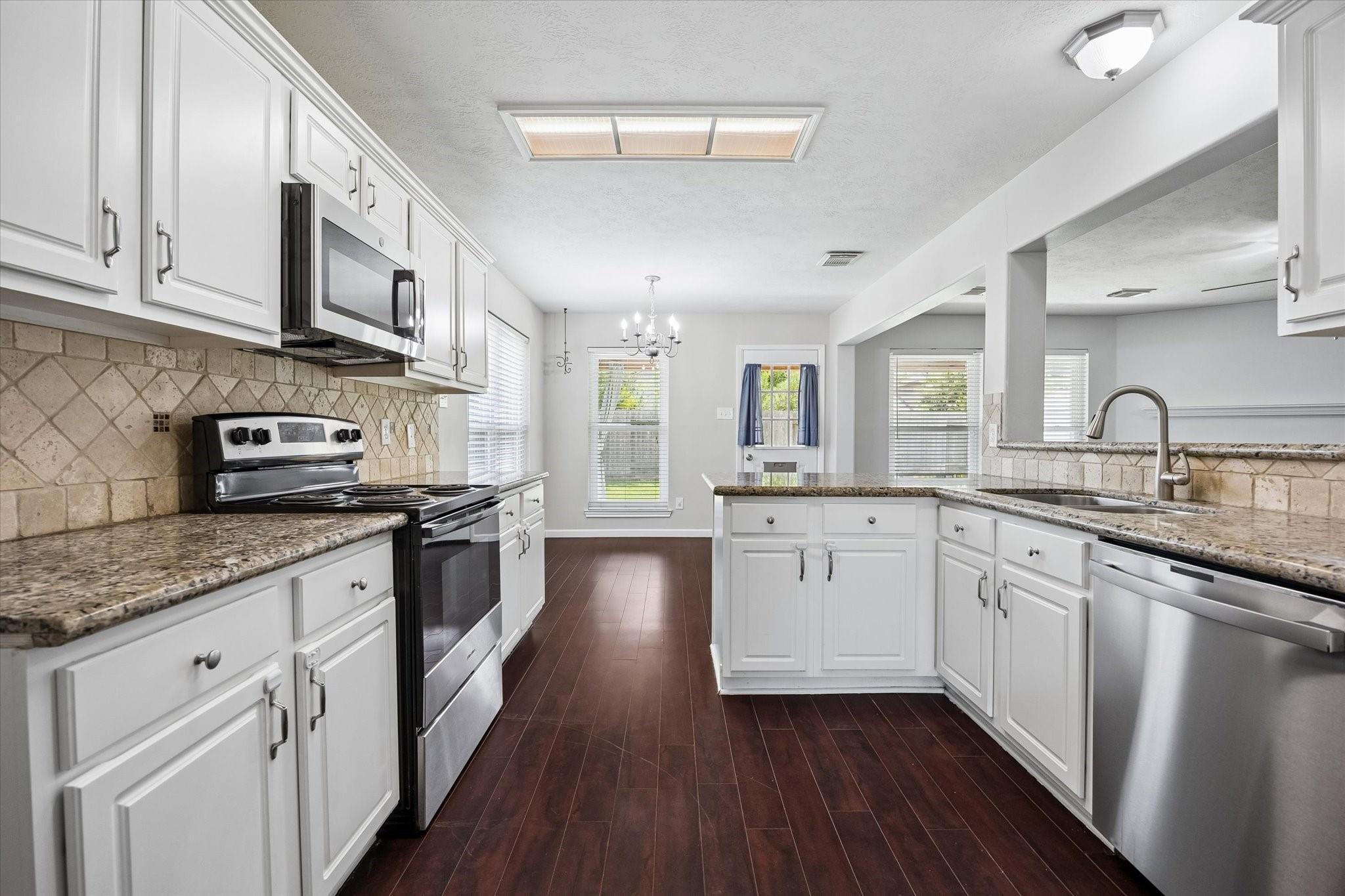 20323 Fairfield Park Way, Cypress, TX 77433 photo