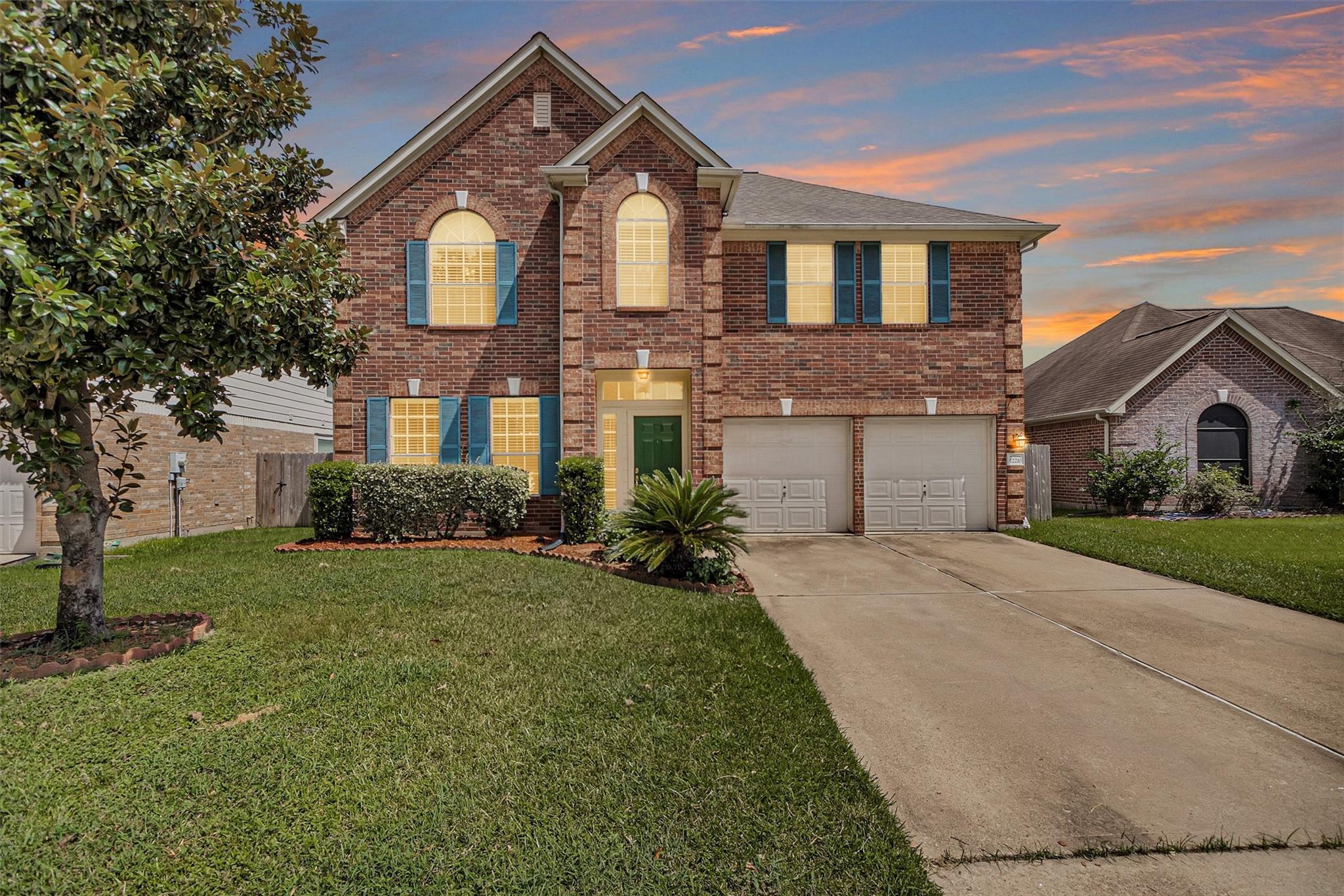 12210 Rolbury Ln, Houston, TX 77066