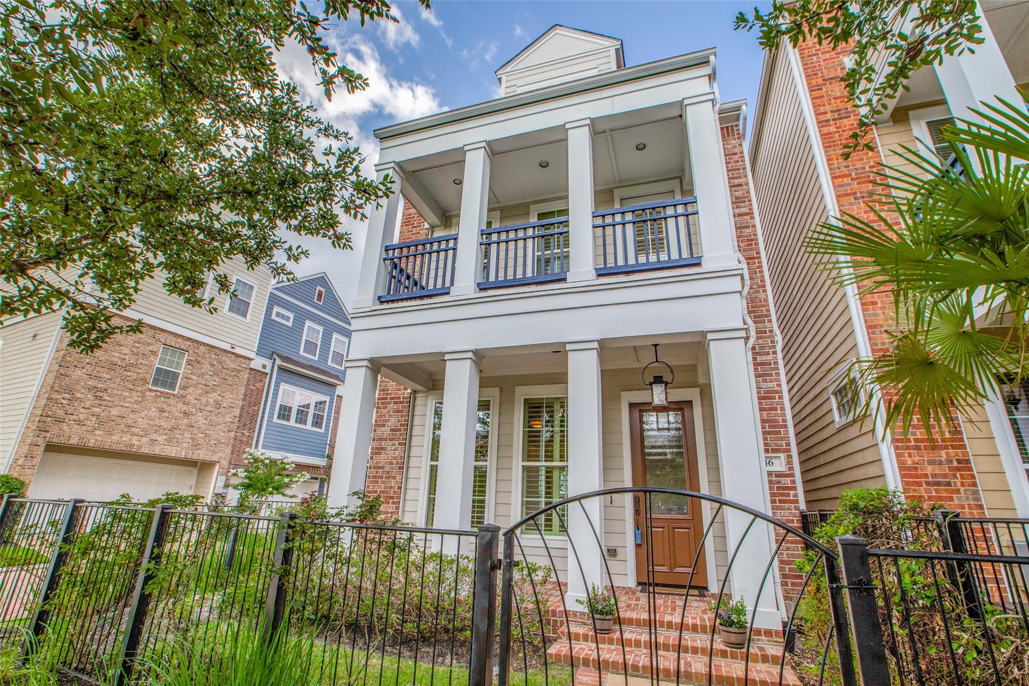 46 Rafters Row, The Woodlands, TX 77380 photo