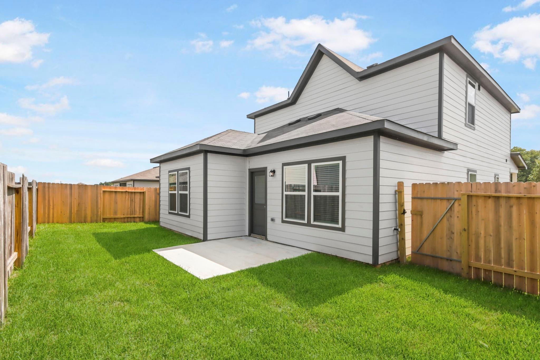 10635 Crockett Meadows Blvd, Conroe, TX 77306 photo