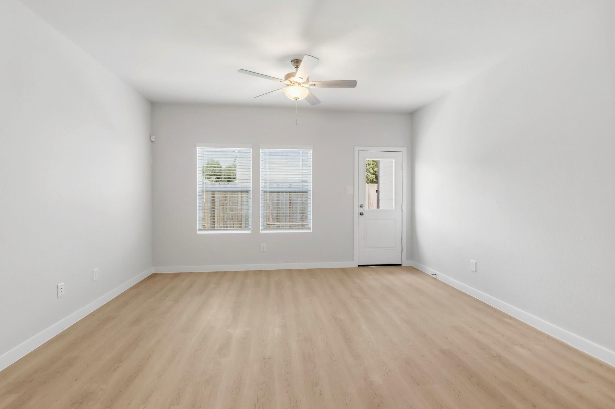 10635 Crockett Meadows Blvd, Conroe, TX 77306 photo