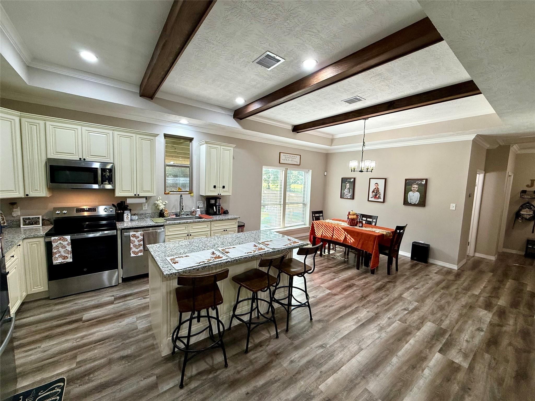 1365 County Road 2224, Cleveland, TX 77327 photo