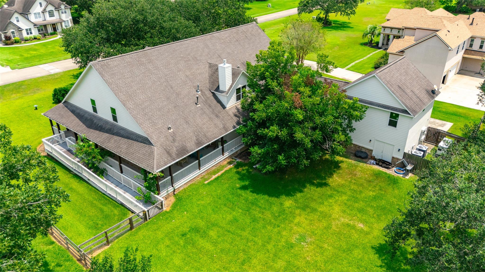 3811 Westerdale Dr, Fulshear, TX 77441 photo