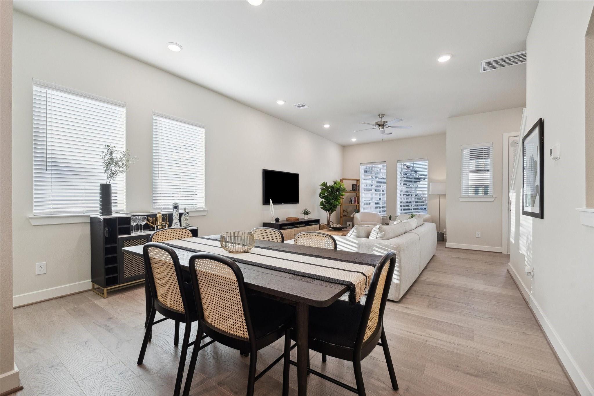 3083 Hicks St, Houston, TX 77007 photo