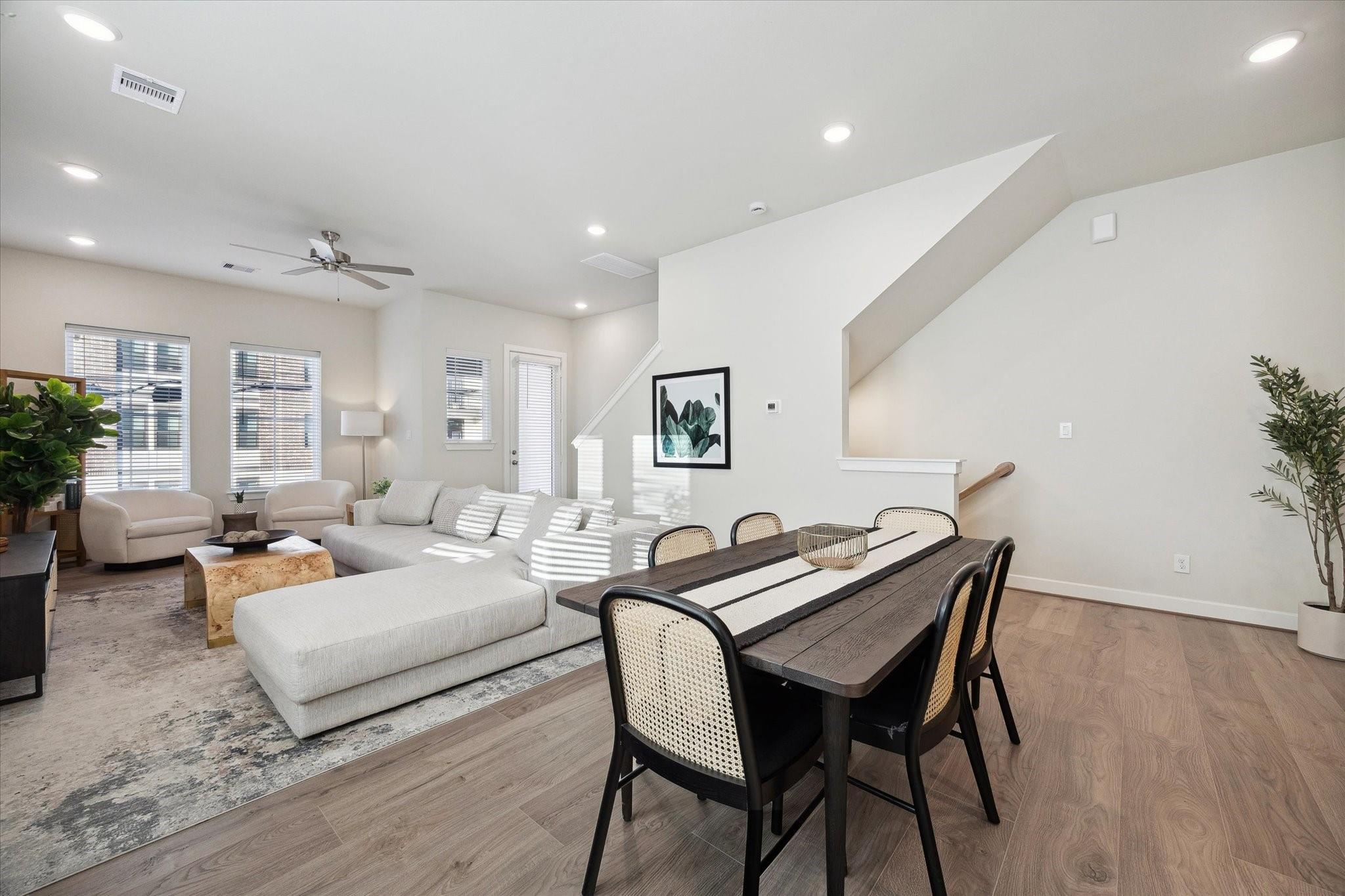 3083 Hicks St, Houston, TX 77007 photo