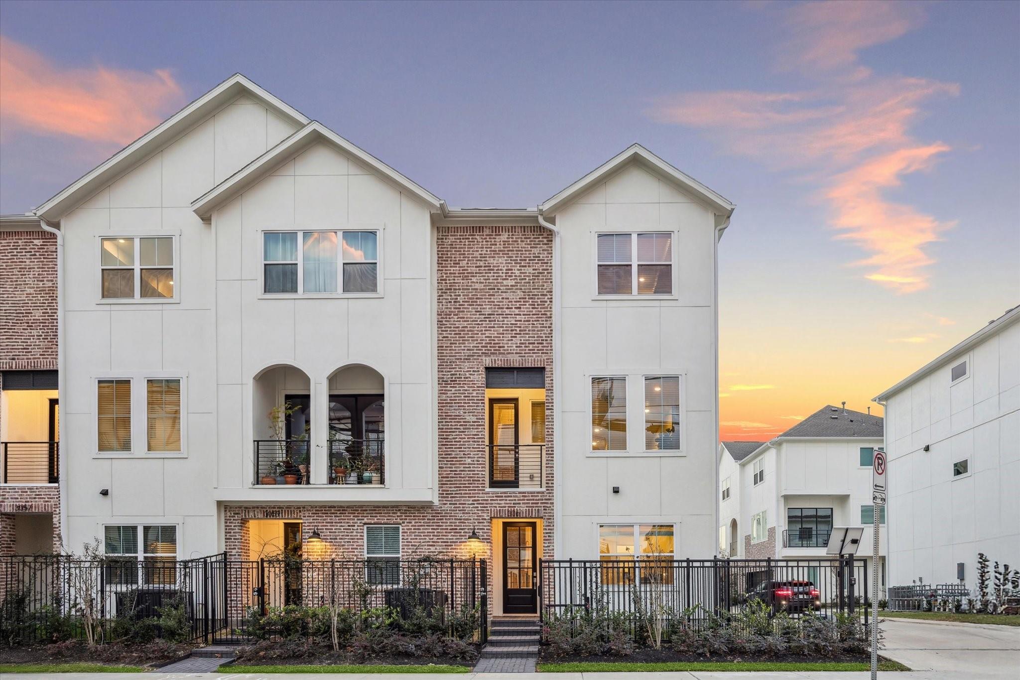 3083 Hicks St, Houston, TX 77007 photo