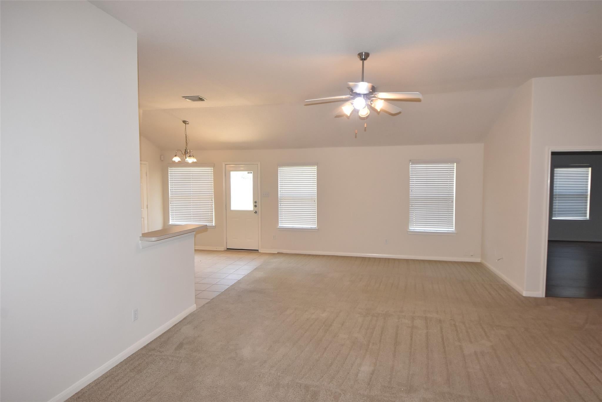 11803 Belle Ct, Pinehurst, TX 77362 photo