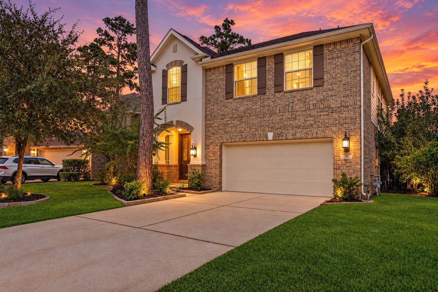 10 Camplight Ct, Spring, TX 77389