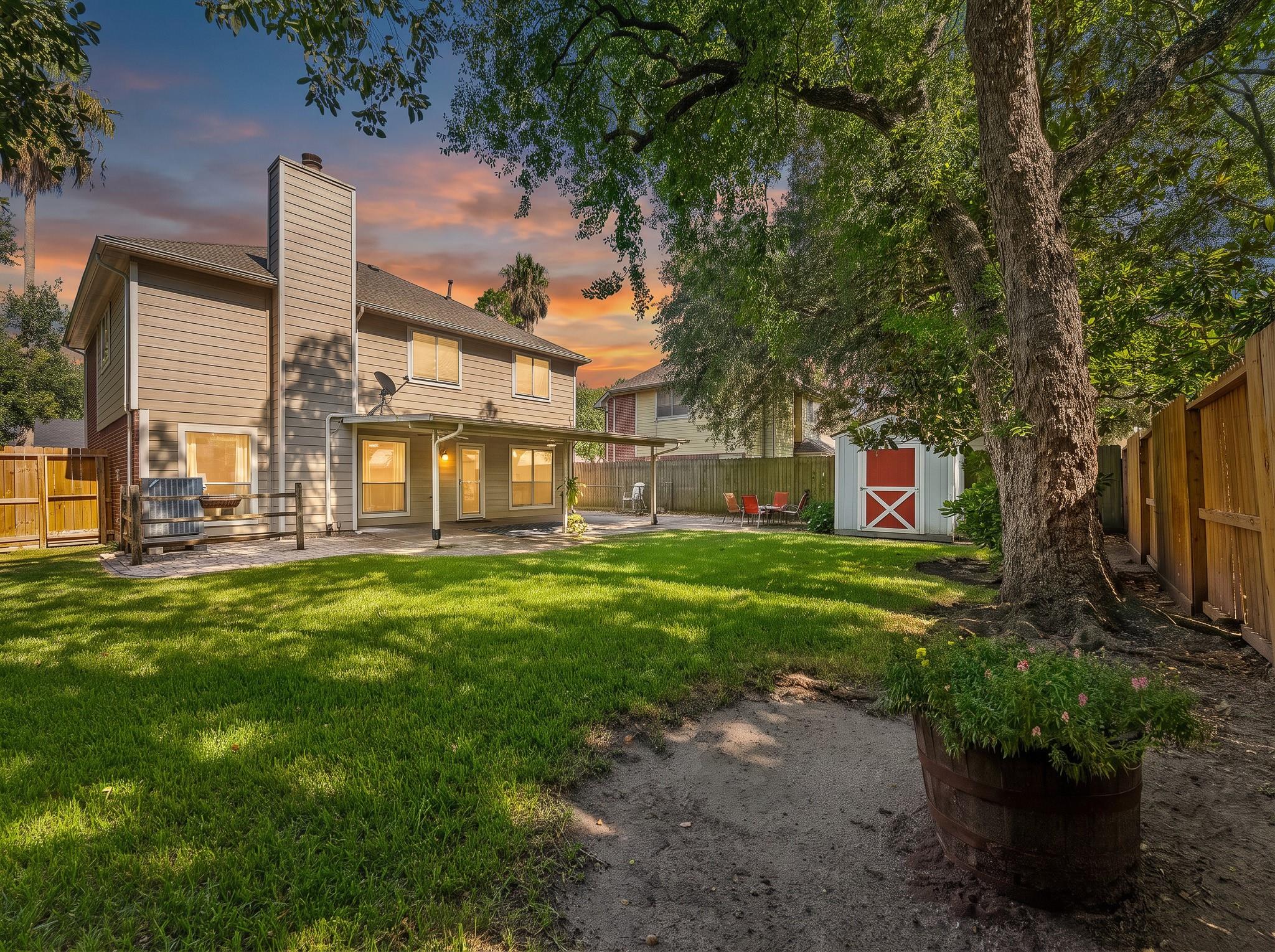1118 Wentworth Dr, Pearland, TX 77584 photo