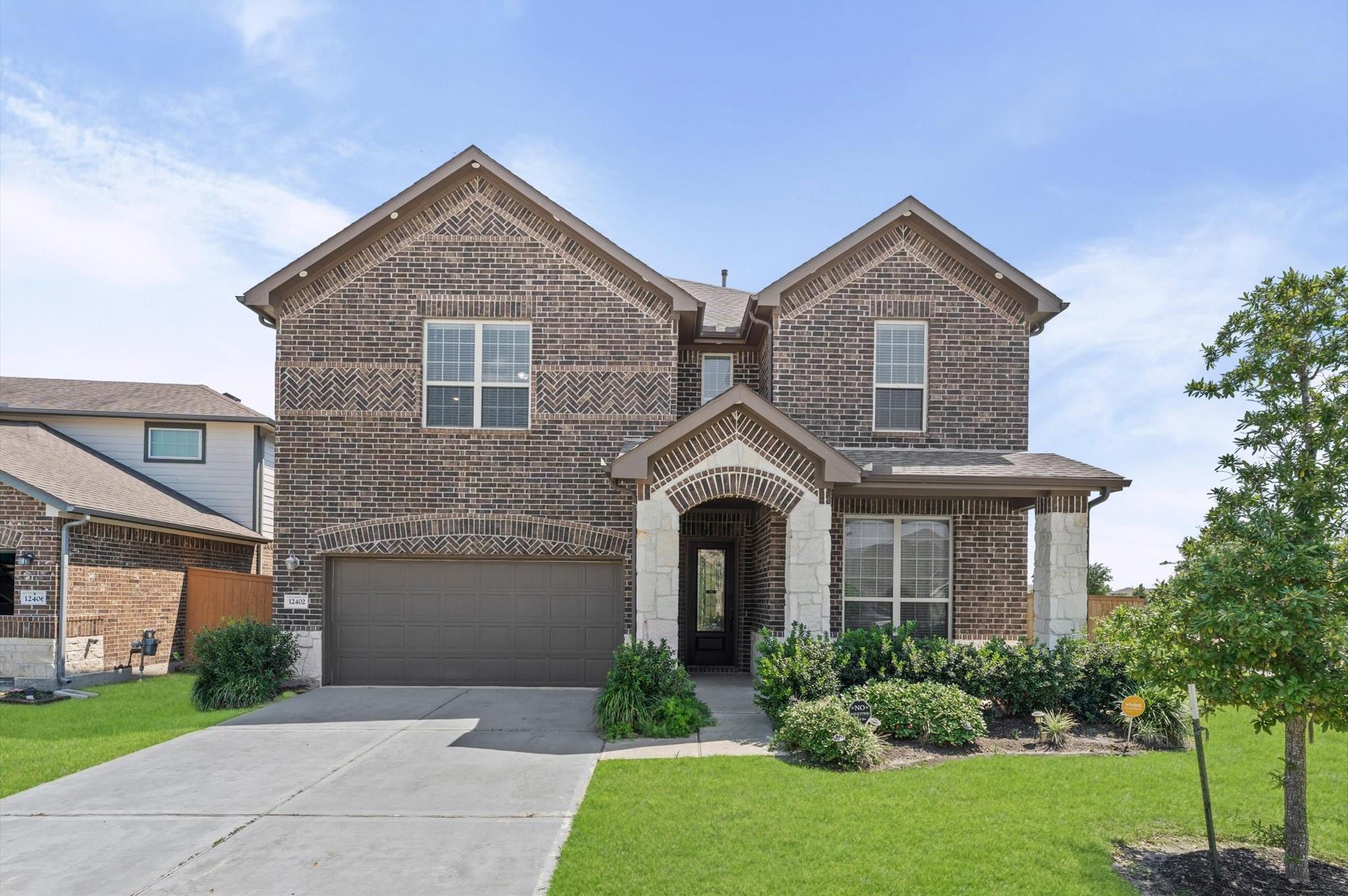12402 Oakleaf Bend Dr, Humble, TX 77346