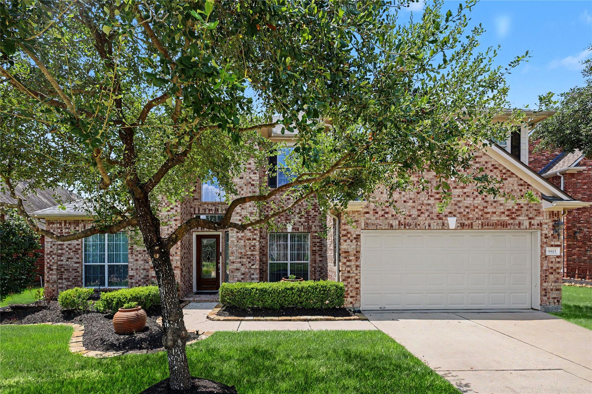 9815 Elizabeths Glen Ln, Tomball, TX 77375 photo