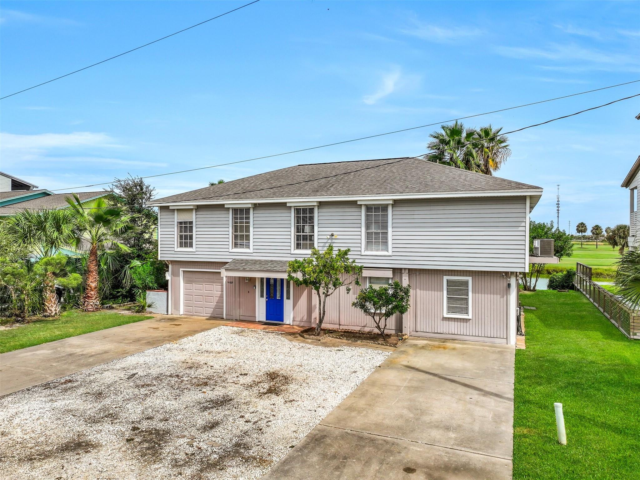14005 Grambo Blvd, Galveston, TX 77554