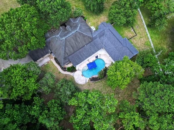 11 W Lake Forest Ct, Conroe, TX 77384 photo