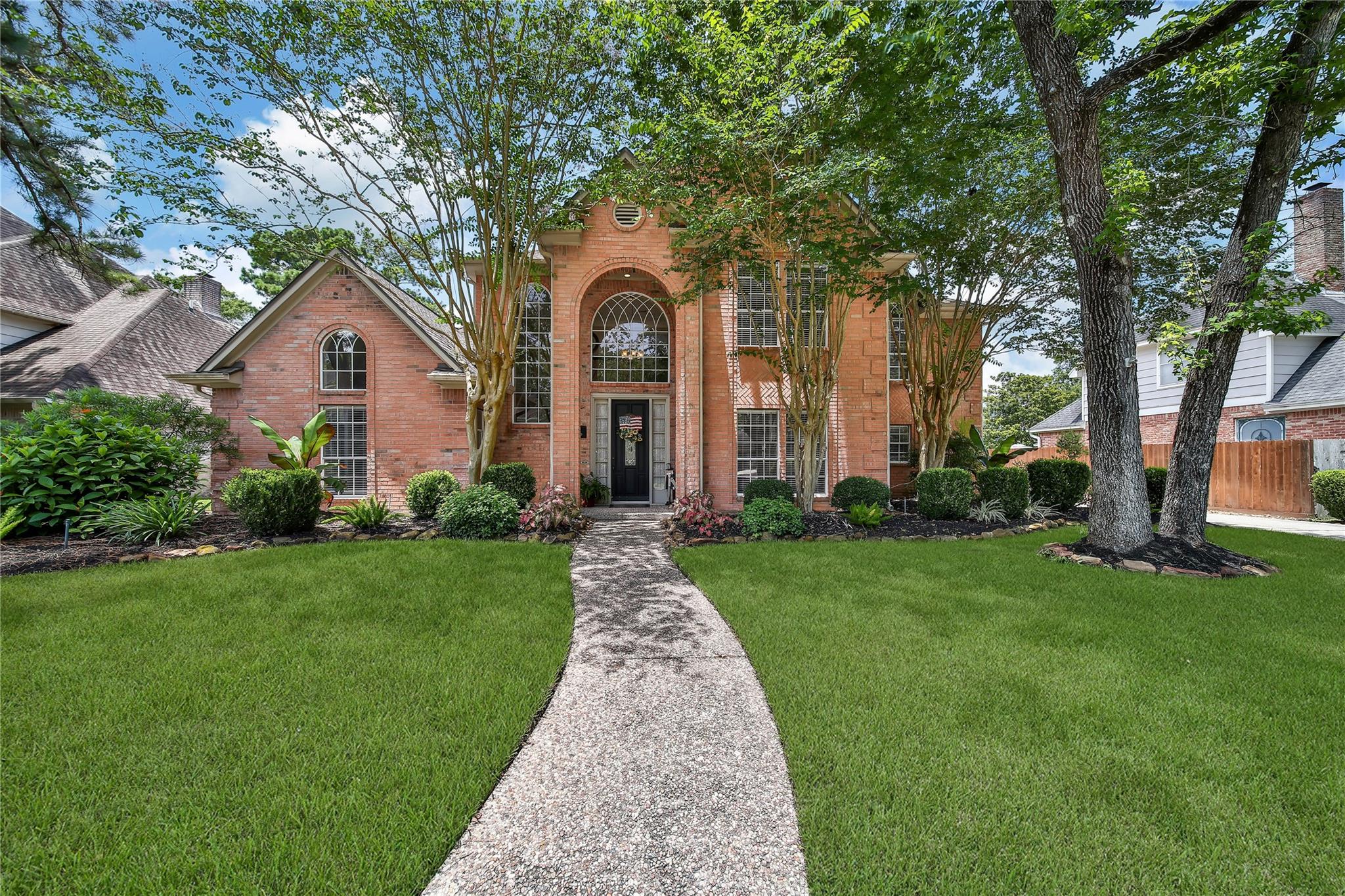 1702 7 Maples Dr, Kingwood, TX 77345