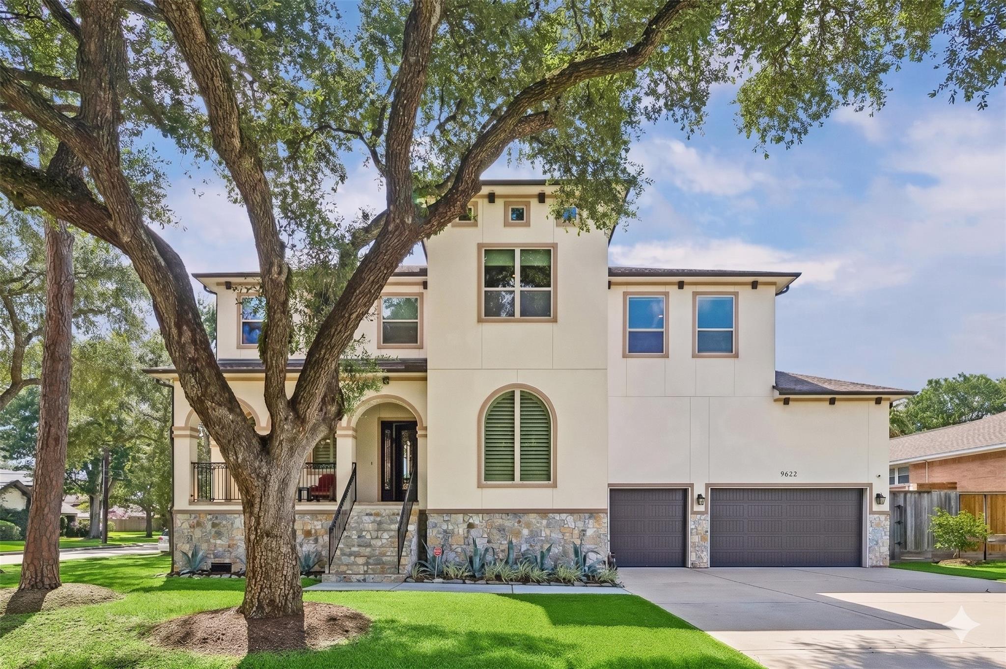 9622 Cedarhurst Dr, Houston, TX 77096