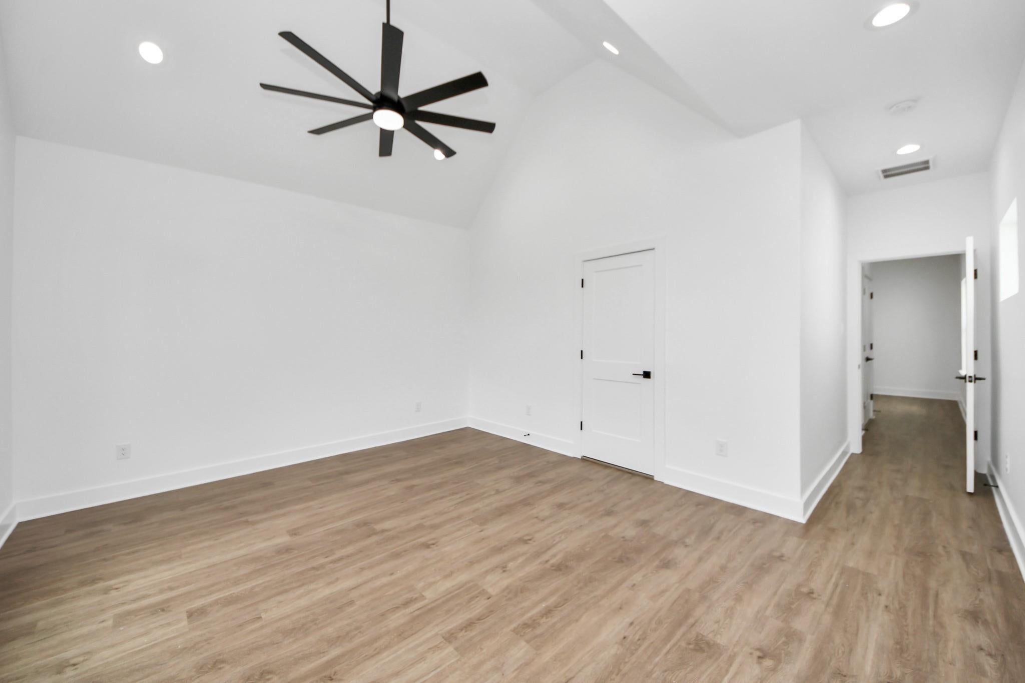 5029 Broom St #C, Houston, TX 77091 photo