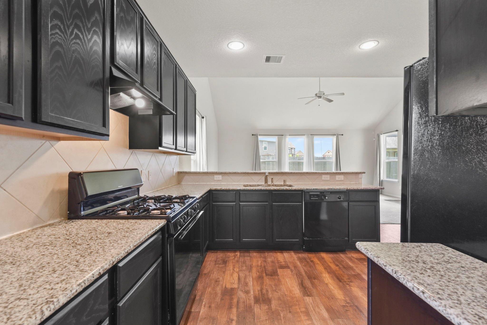 3011 Tandem Ct, Rosenberg, TX 77471 photo