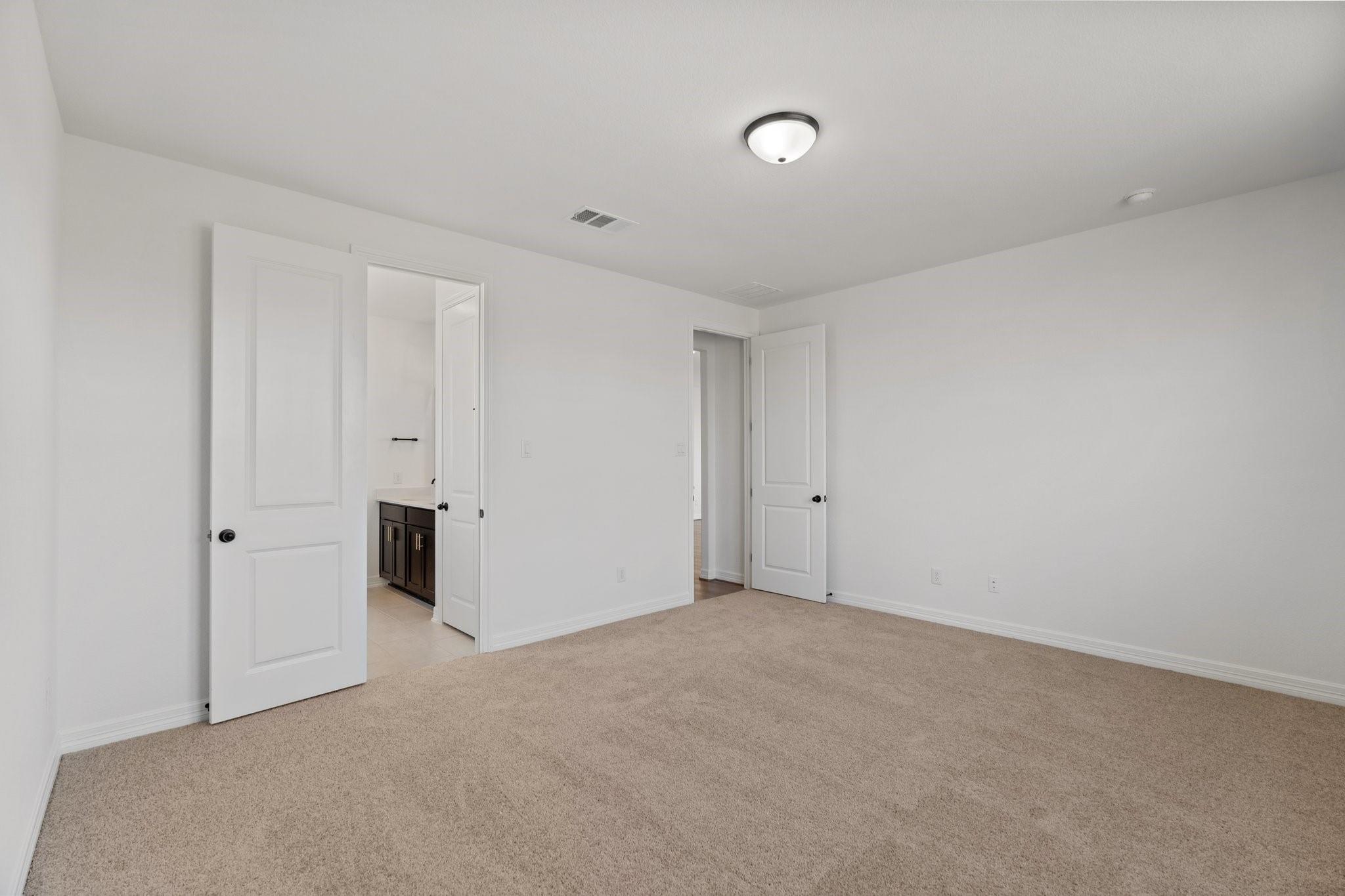 14814 Mission Ave, Mont Belvieu, TX 77523 photo