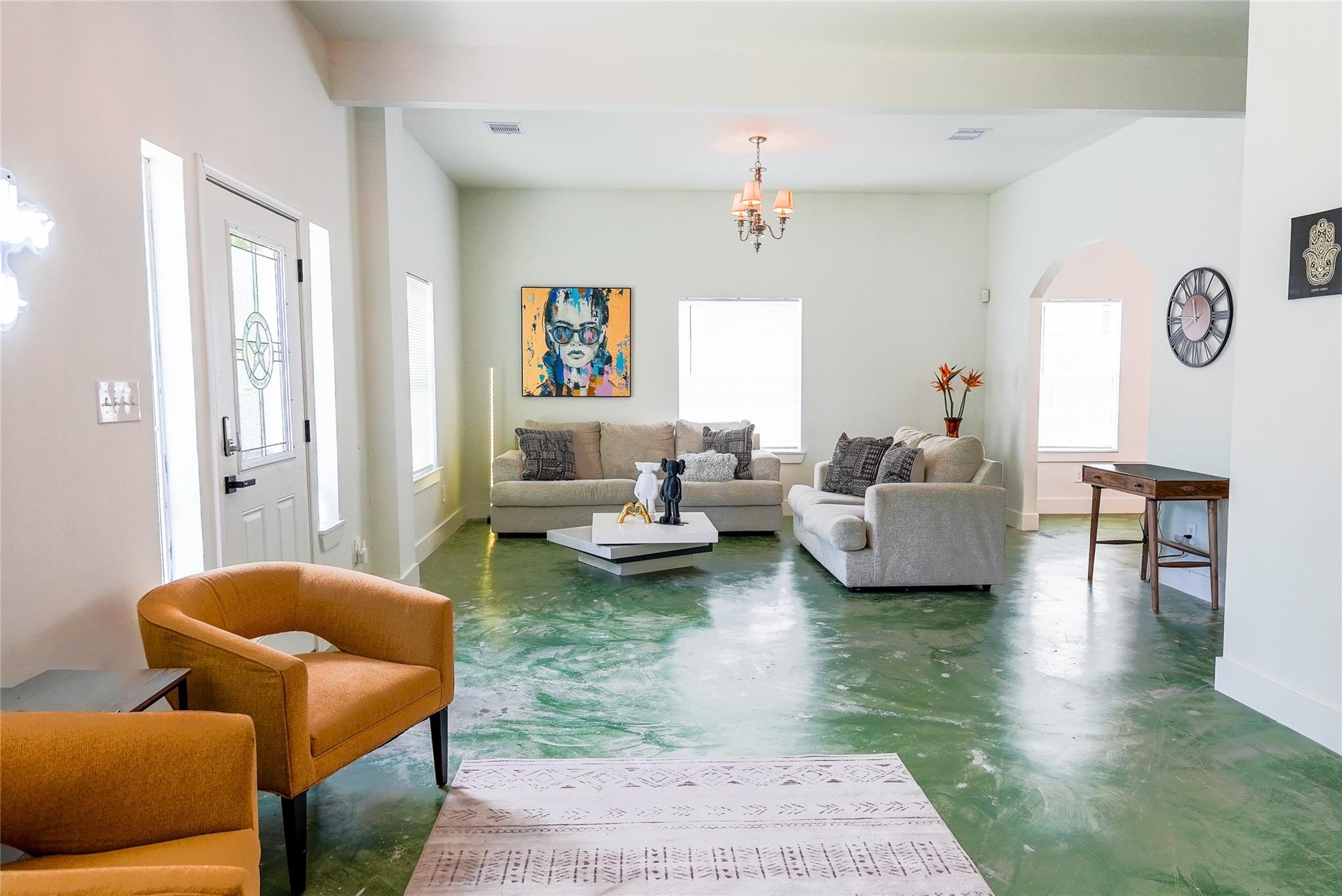 2509 Everett St, Houston, TX 77009 photo