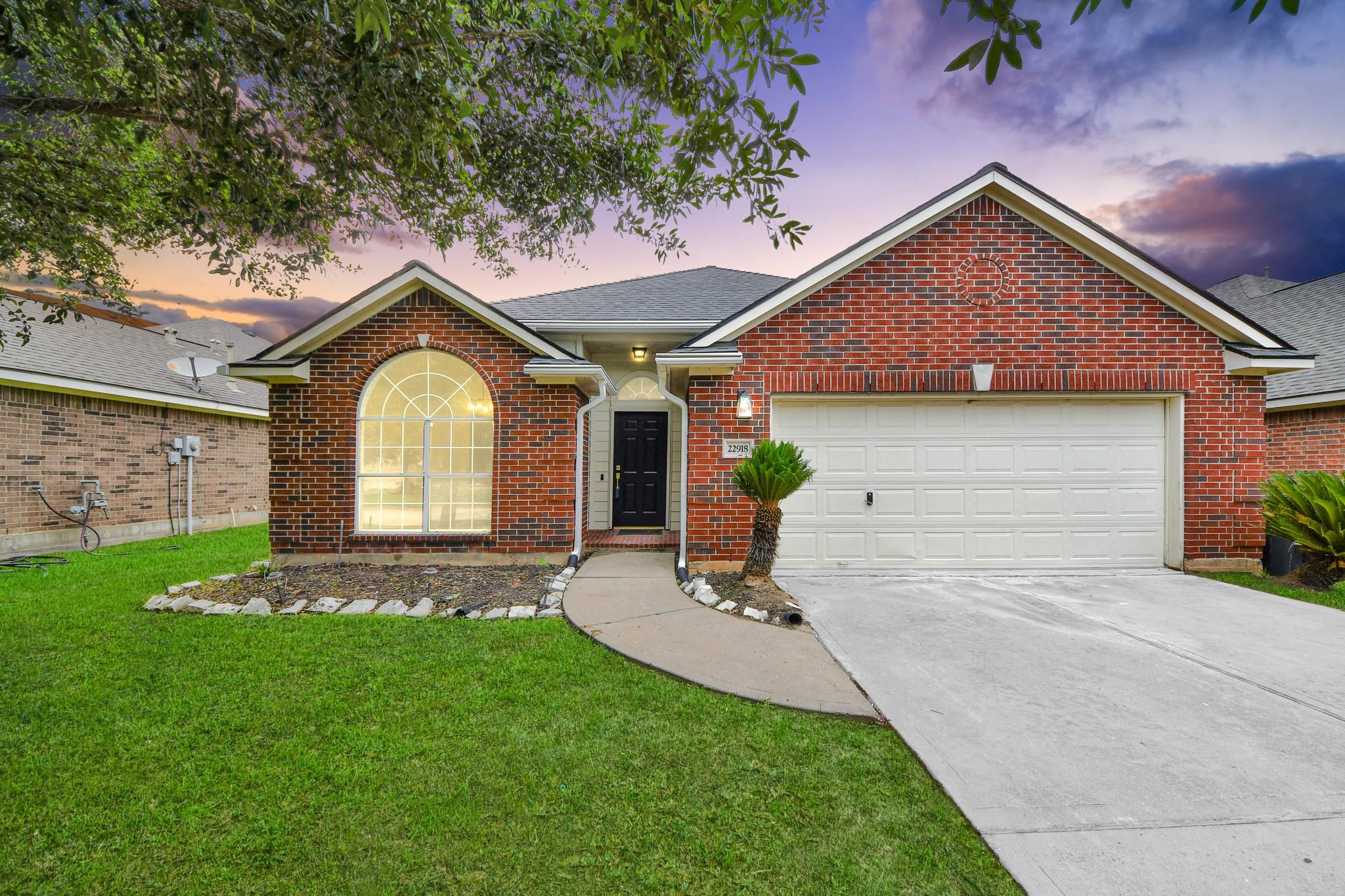 22918 Still Pond Dr, Tomball, TX 77375 photo