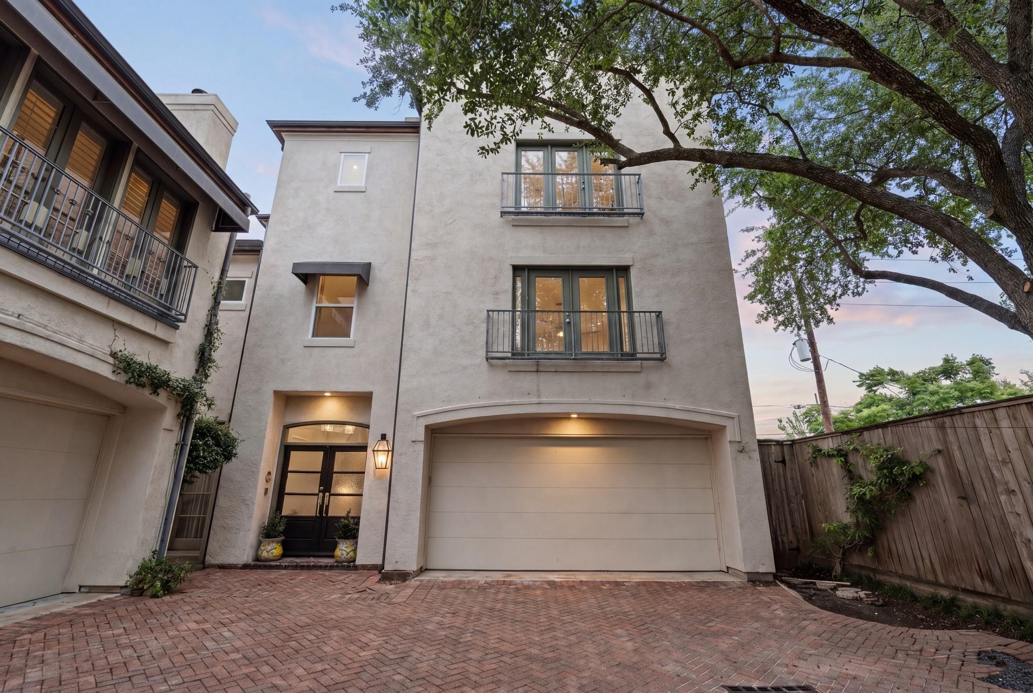 3960 Alabama St, Houston, TX 77027