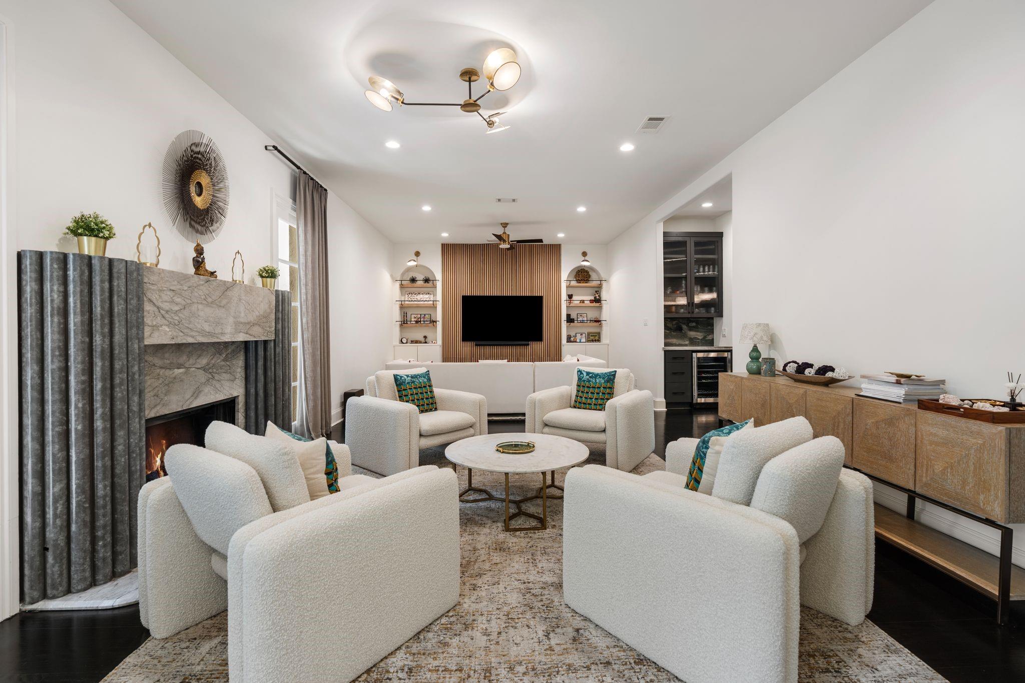 3960 W Alabama St, Houston, TX 77027 photo
