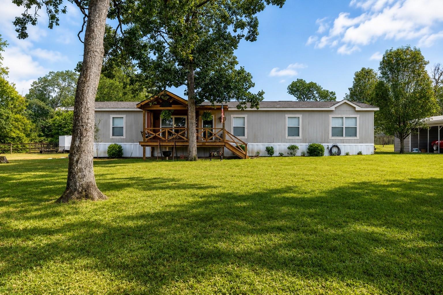 11746 Small Oak Ln, Willis, TX 77378