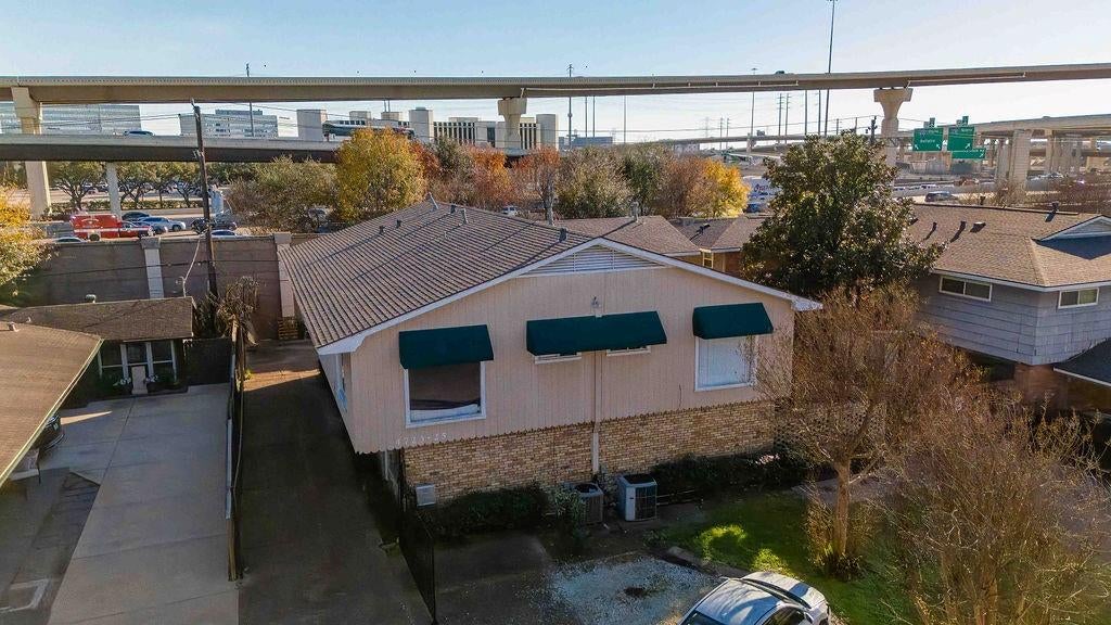 4723 Merwin St, Houston, TX 77027 photo