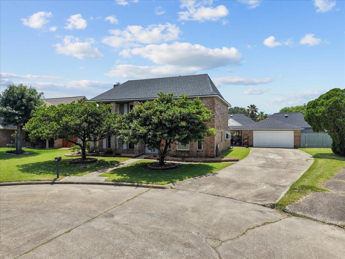 4205 Quaker Dr, Texas City, TX 77590 photo