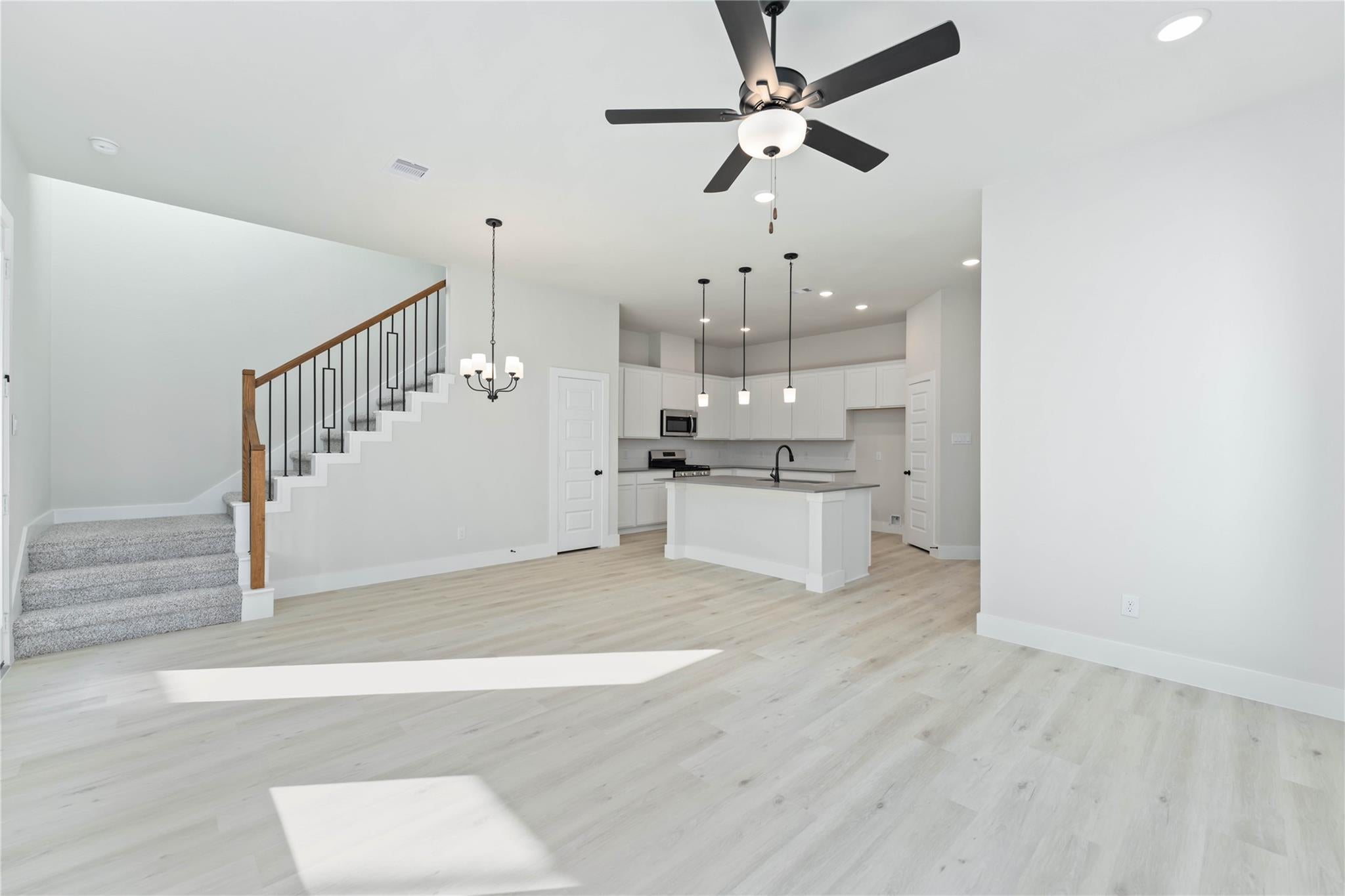 3010 La Rambla Dr, Houston, TX 77047 photo