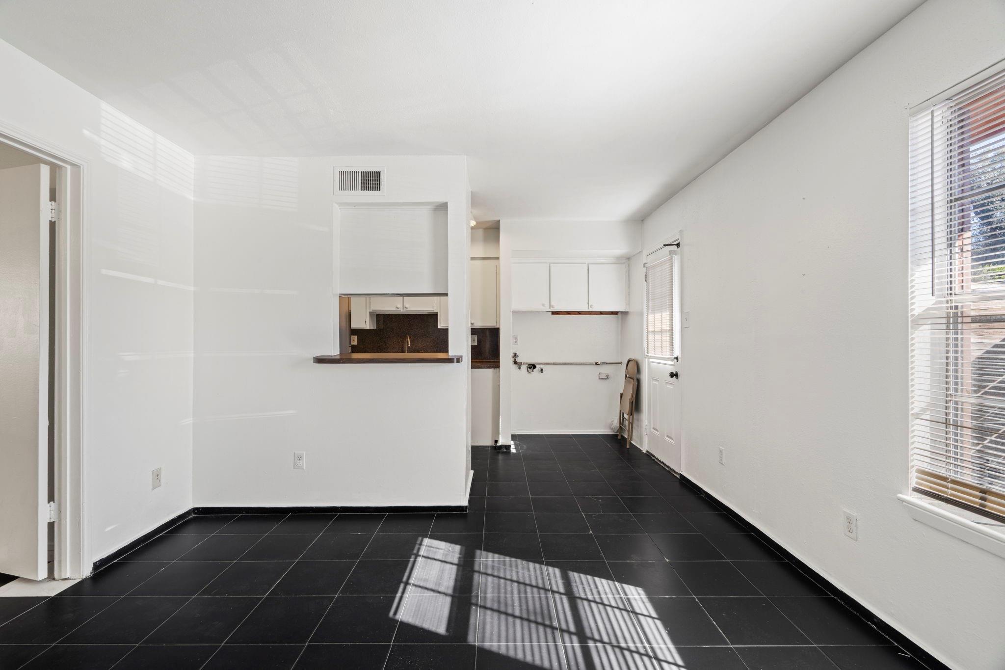 9303 Hammerly Blvd #1002, Houston, TX 77080 photo