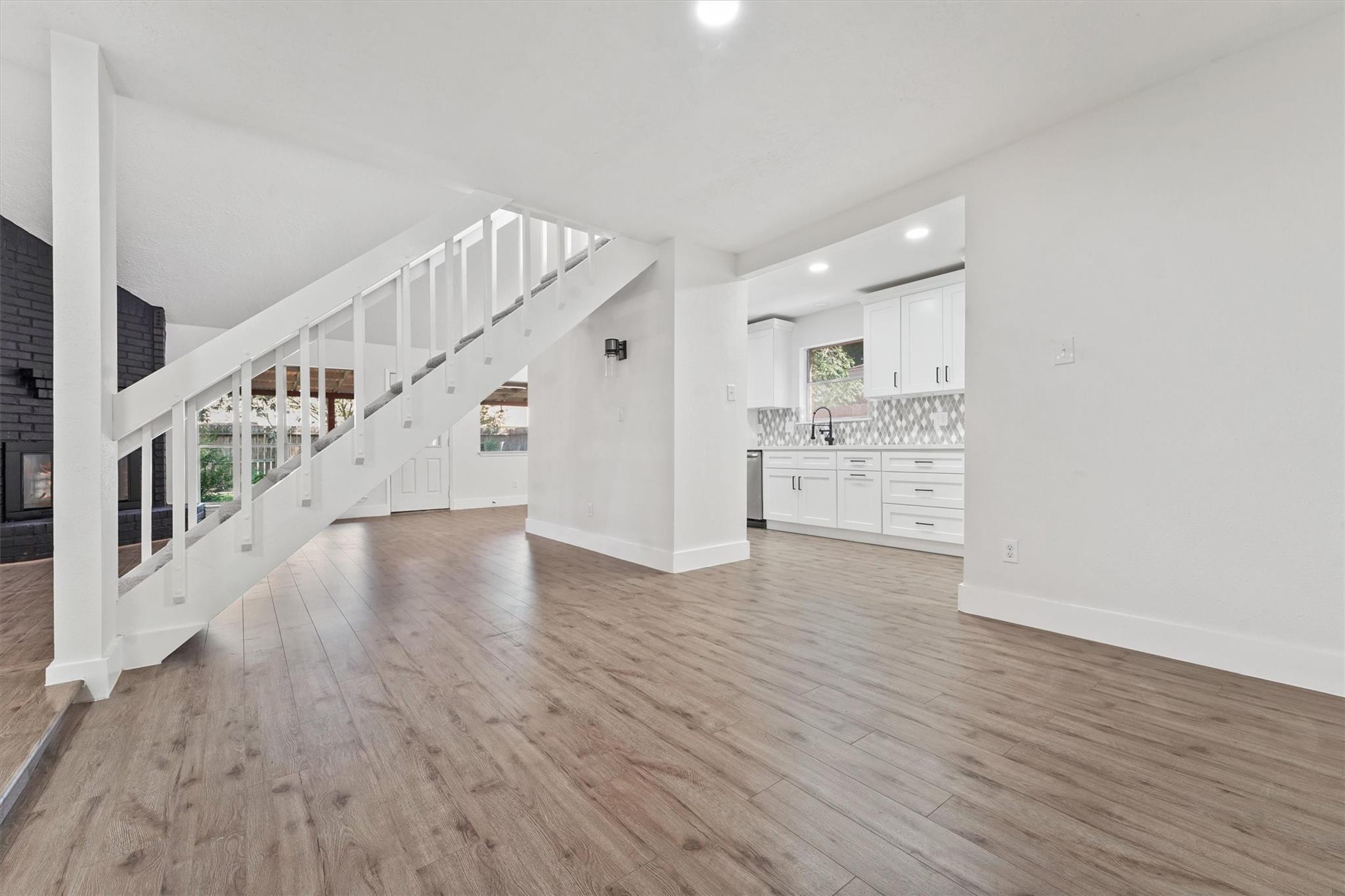5707 Toddington Rd, Humble, TX 77346 photo