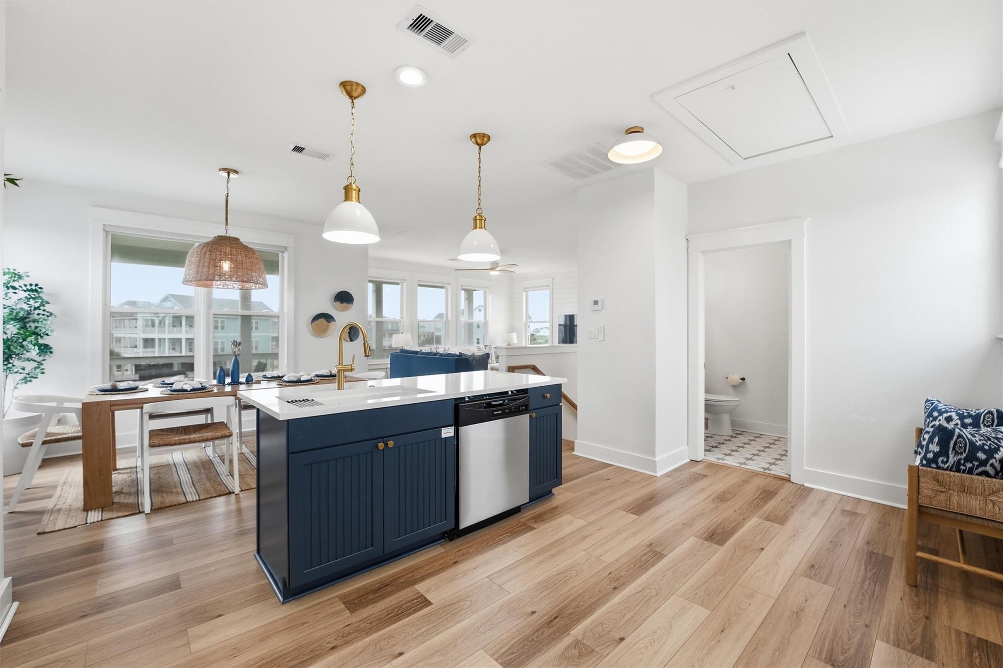4130 King Rail Cir, Galveston, TX 77554 photo