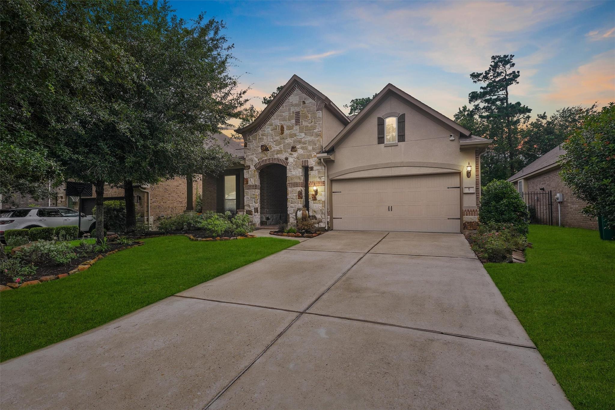 6 Inland Prairie Dr, Tomball, TX 77375