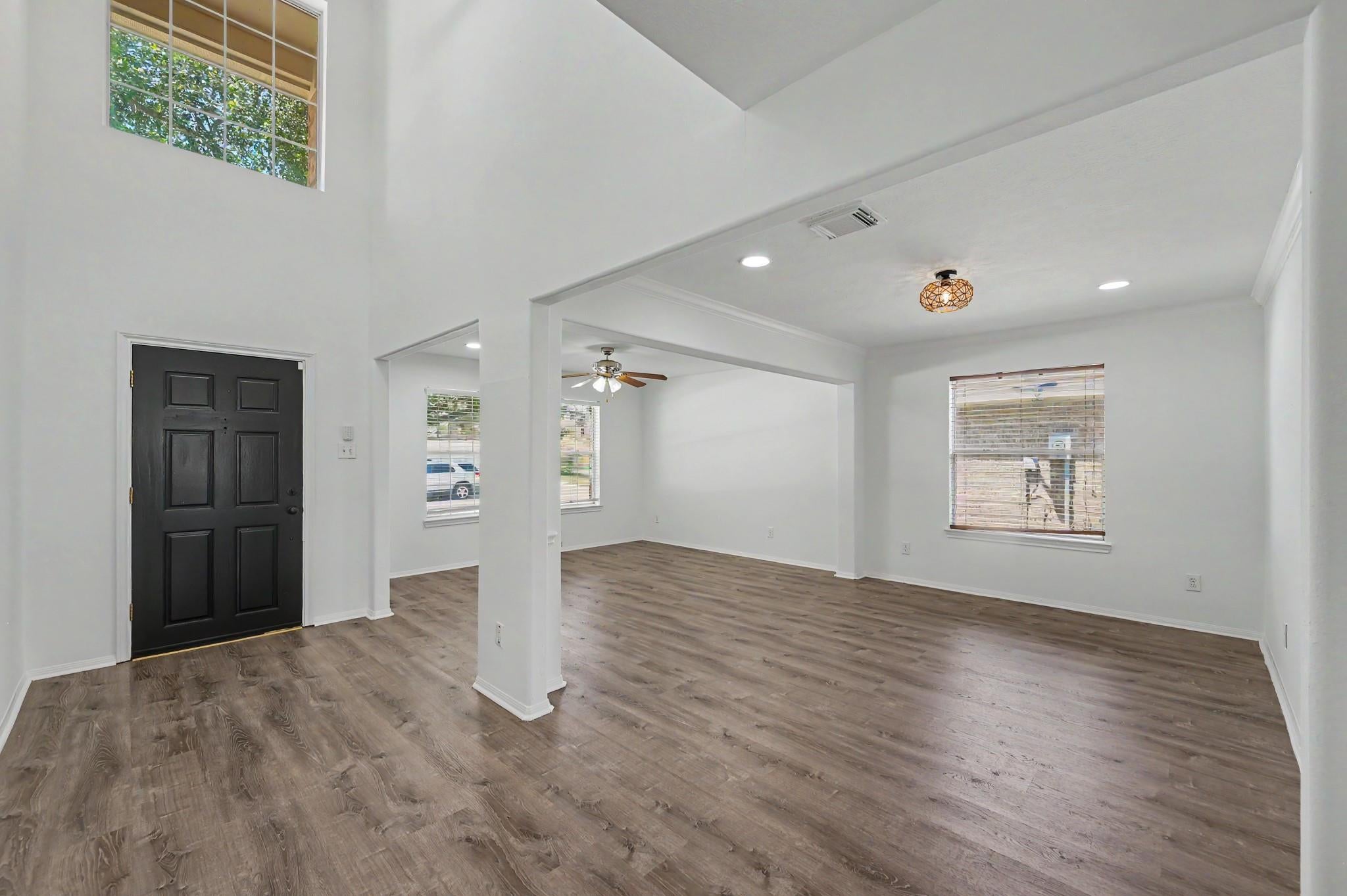 11910 Lois Ln, Pinehurst, TX 77362 photo