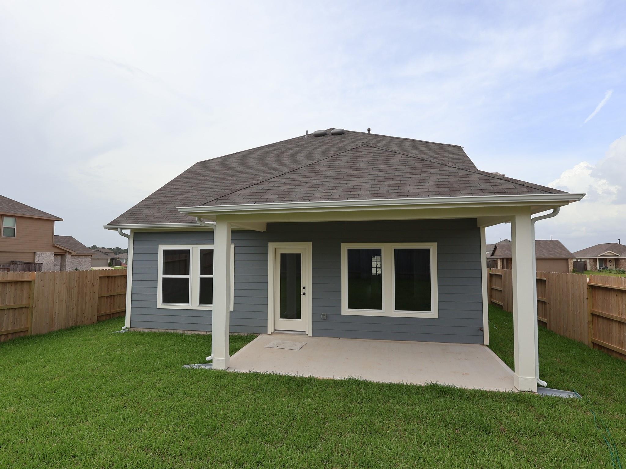 318 Birch Blossom Path, Magnolia, TX 77354 photo