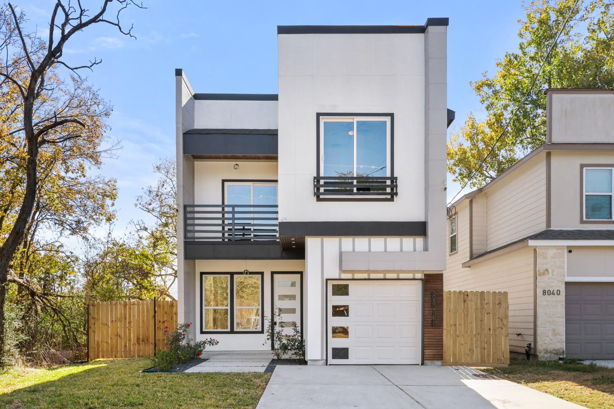 8046 Chateau St, Houston, TX 77028